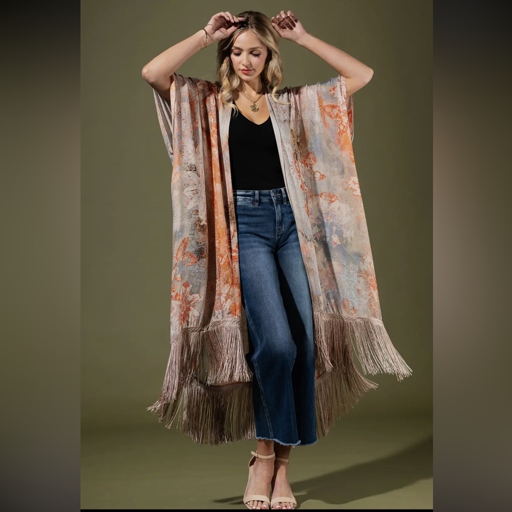 Nottingham kimono Elegant Multicolor Fringe Kimono Sweater